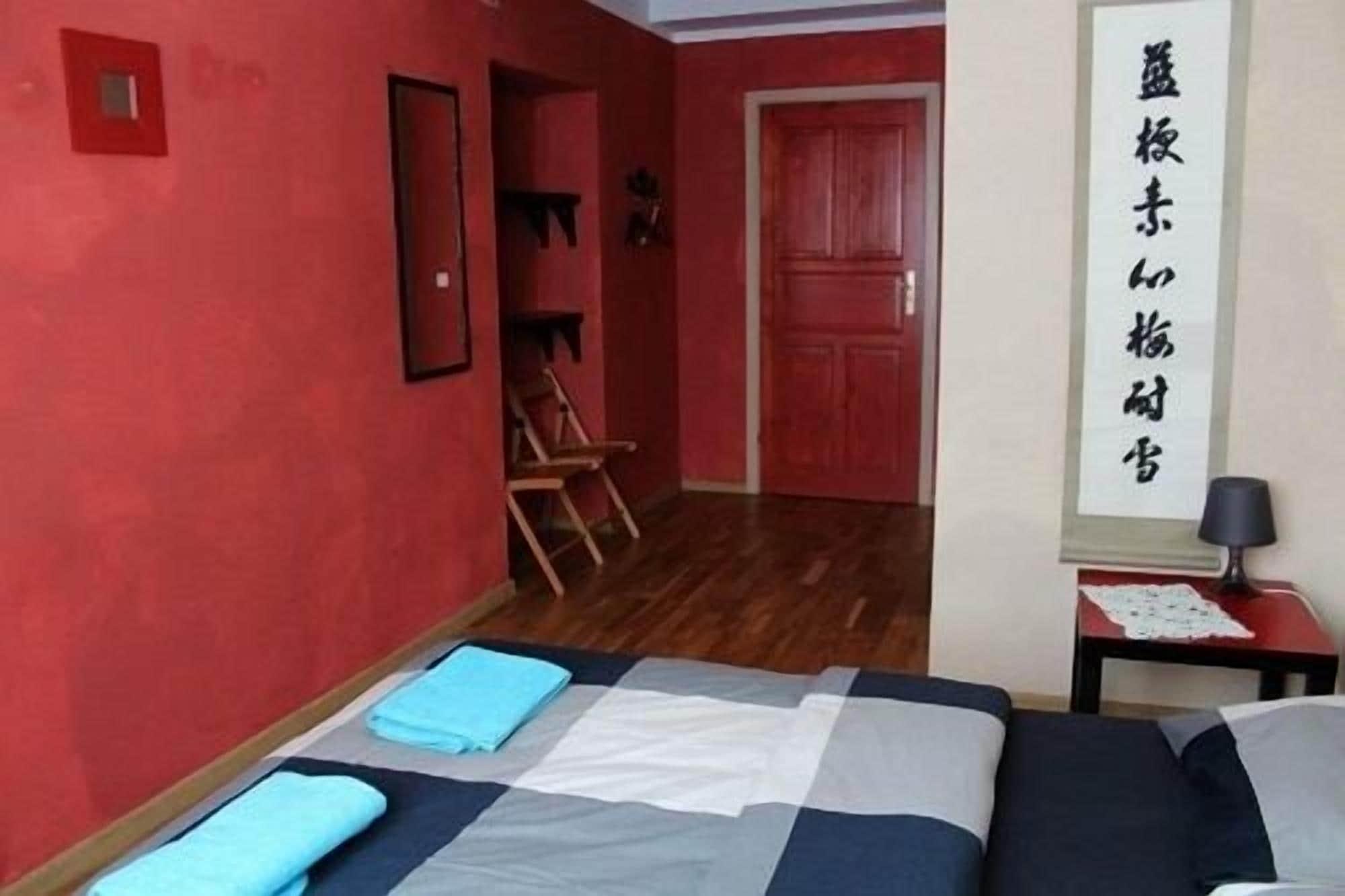 El Hostel Varşovia Exterior foto