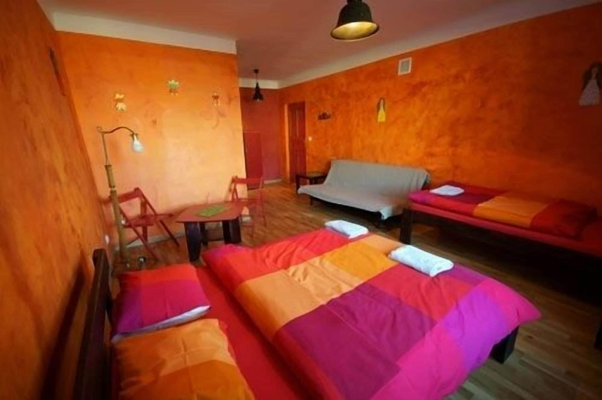 El Hostel Varşovia Exterior foto